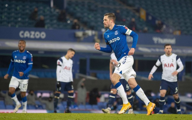 联的表现备 联的表现备